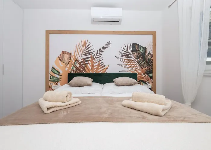 Luxury Sweet&Shine Apartment Sea&City View