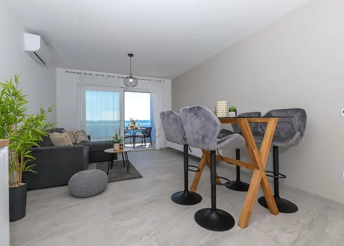 Luxury Sweet&Shine Apartment Sea&City View
